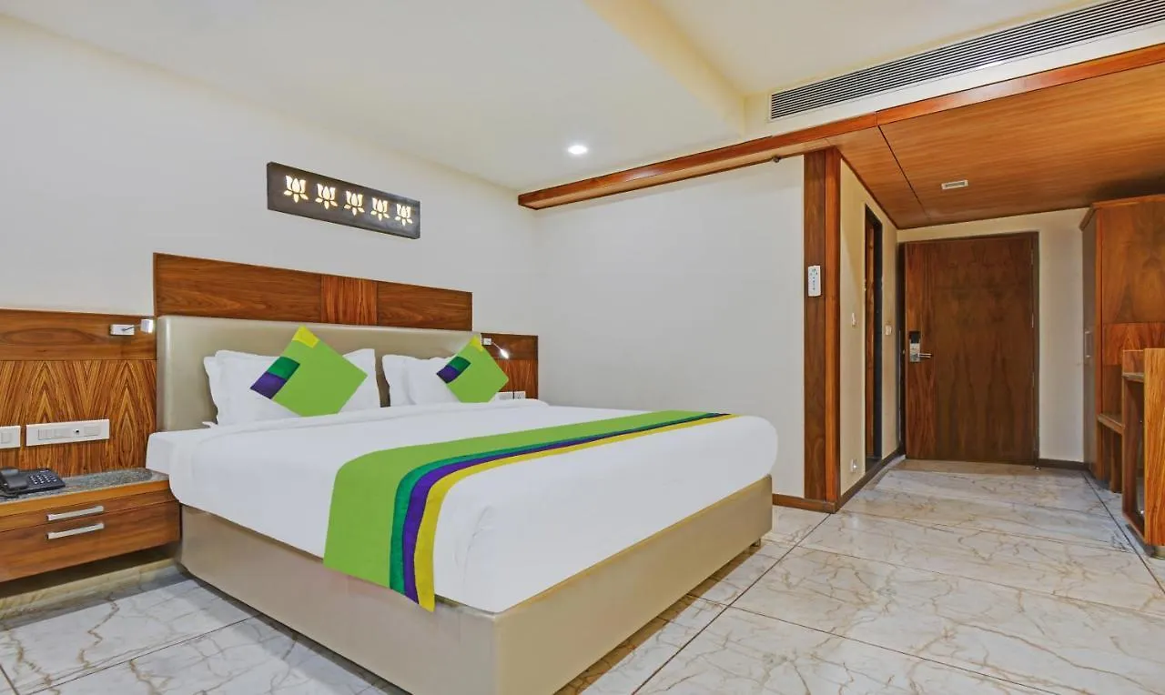 Hotel Mandovin, Udaipur 3*,  India